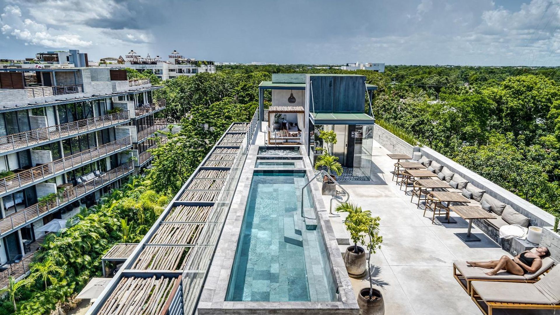 Amazing 1br Swim Up Cenote Gym
