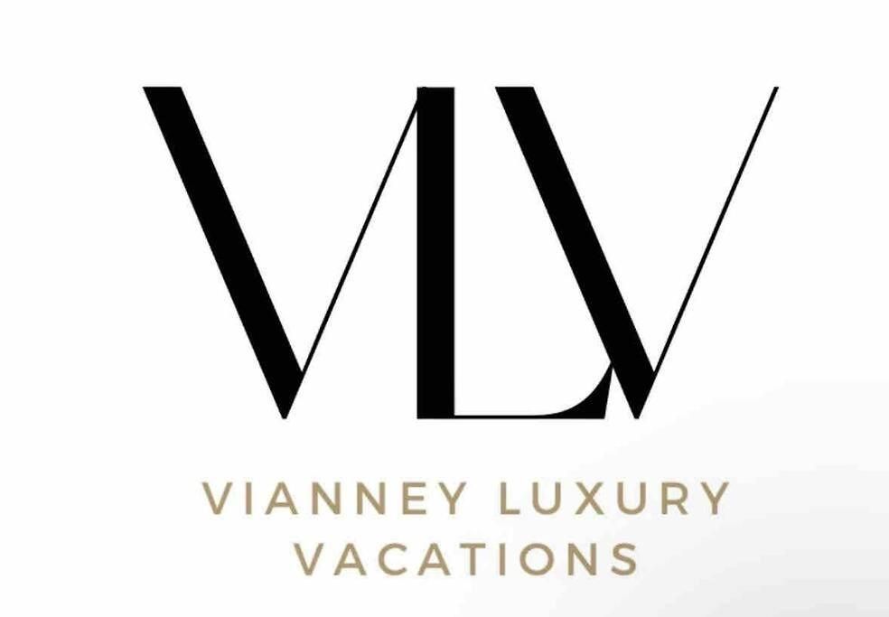 5 Star New Luxury With Infinity & Cenote Pools * Tulum