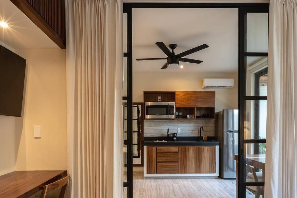 Private Pool & Terrace - Sleeps 4 Near The - B104 *