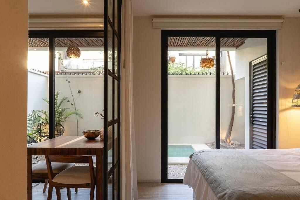 Private Pool & Terrace - Sleeps 4 Near The - B104 Apartment *