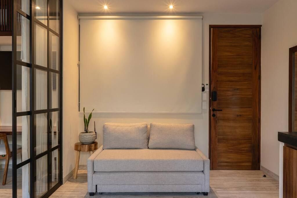 Apartment Private Pool & Terrace - Sleeps 4 Near The - B104