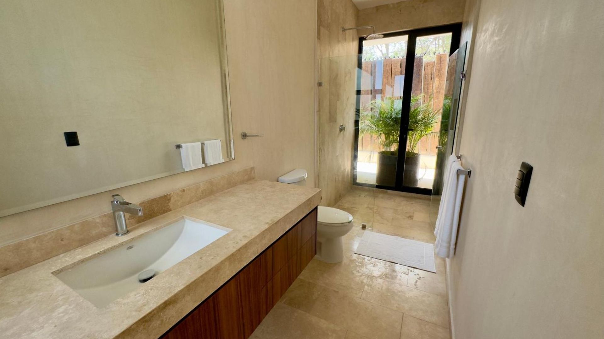 Casa Laak, Luxury Villa, 5 Bedroom 7 Bt, Heated Pool Villa *