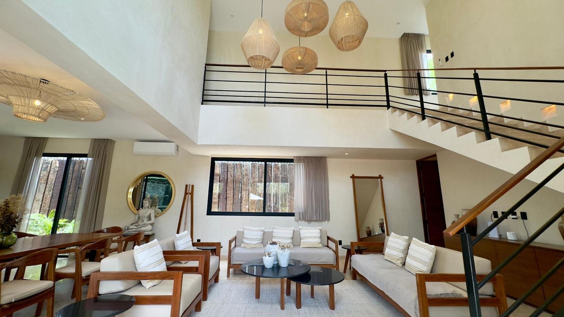 Villa Casa Laak, Luxury Villa, 5 Bedroom 7 Bt, Heated Pool