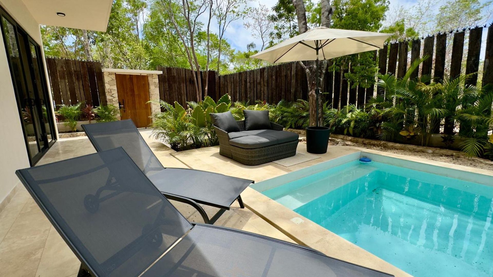 Casa Laak, Luxury Villa, 5 Bedroom 7 Bt, Heated Pool Villa Tulum