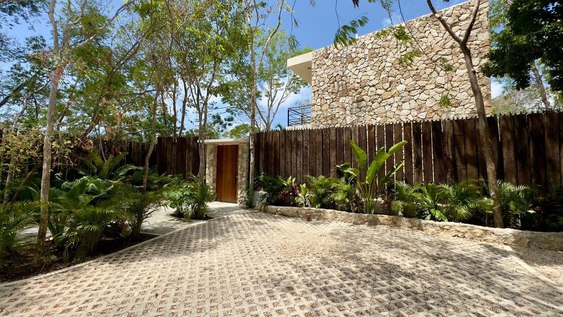 Casa Laak, Luxury Villa, 5 Bedroom 7 Bt, Heated Pool * Tulum