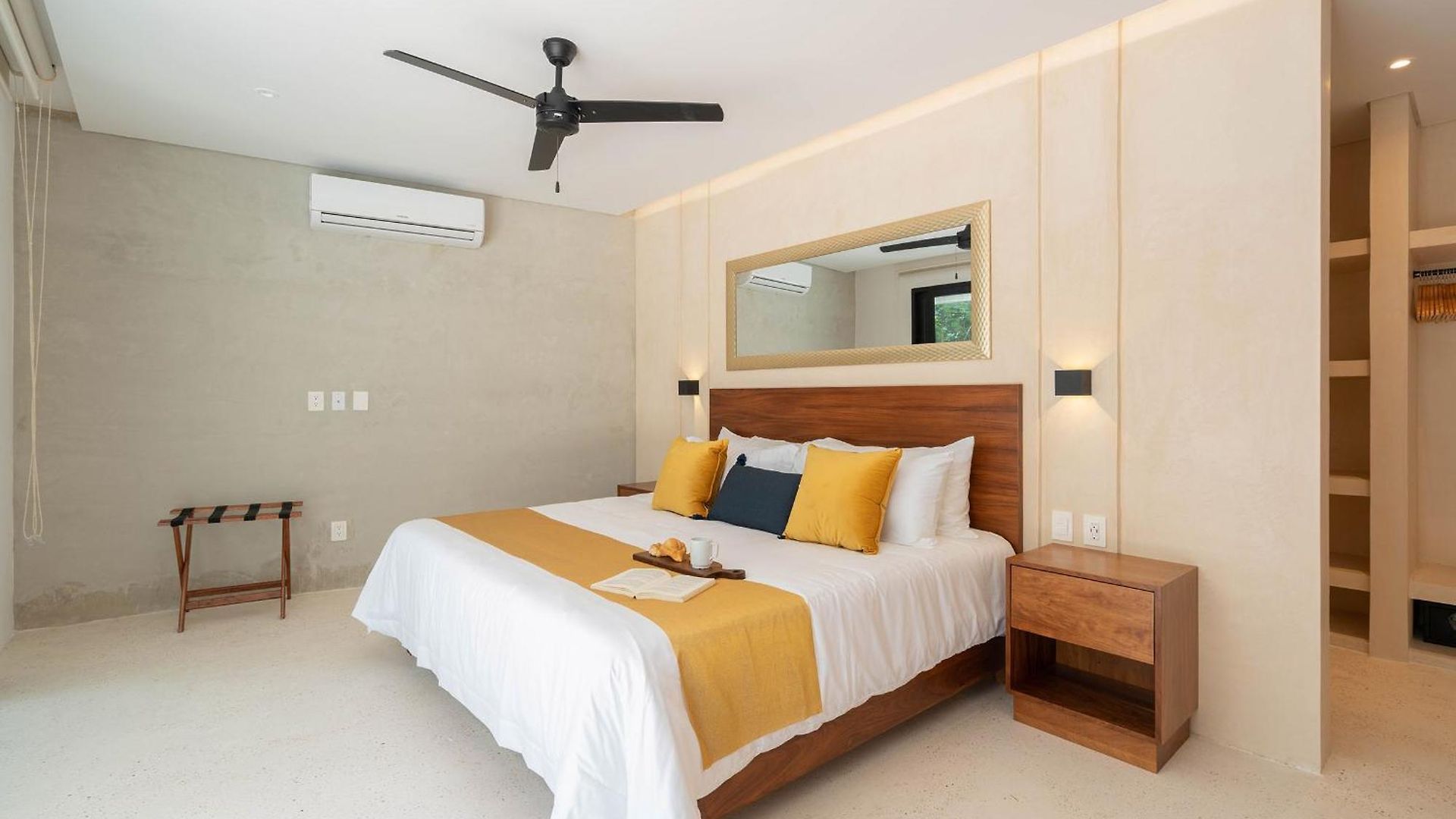 Apartment At Treetops