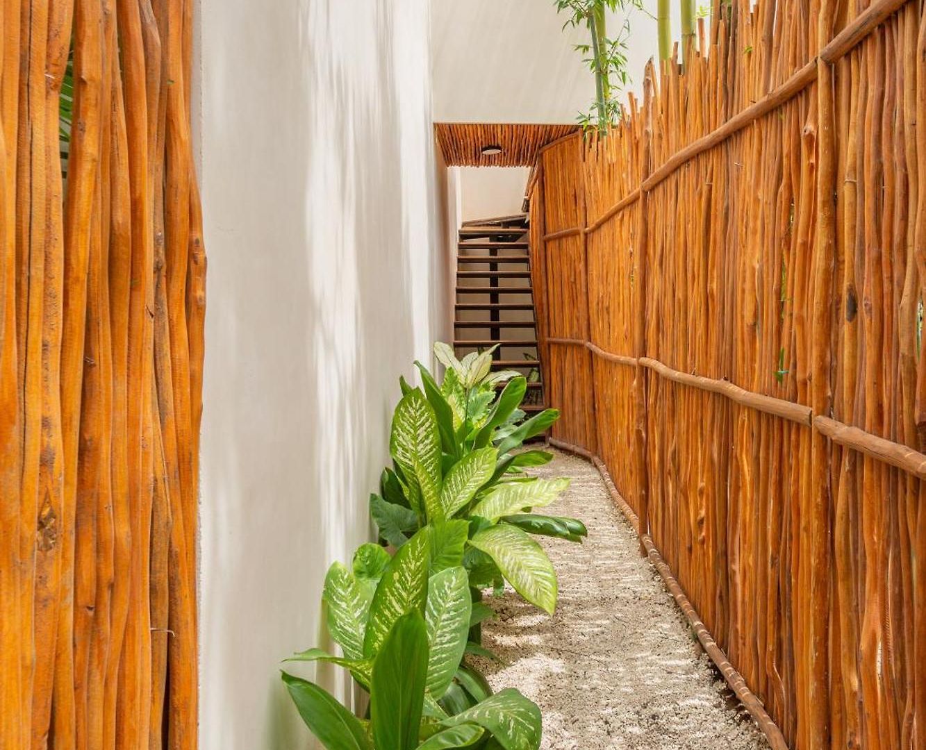 Hotel Atman Residences 5*