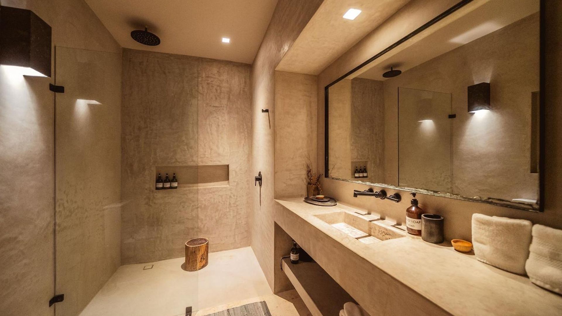 Panoramic 3br Ph With Private Pool