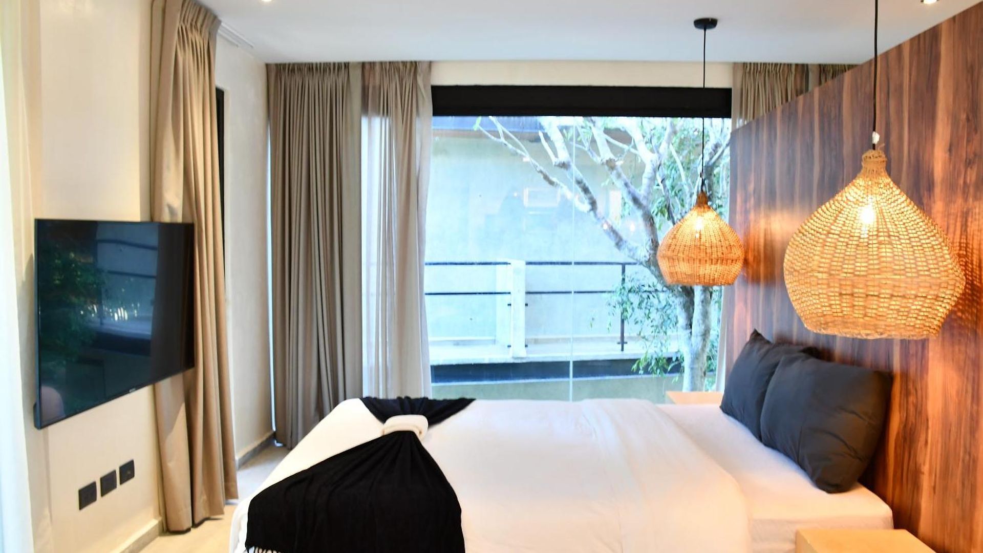 Apartment Nook By The Spot