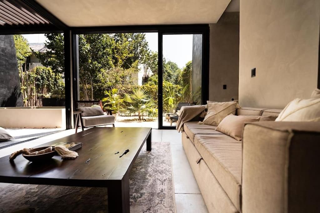 Luxury Twin Villas, 4 Private Pools, 2 Rooftops, Bbq, Near *