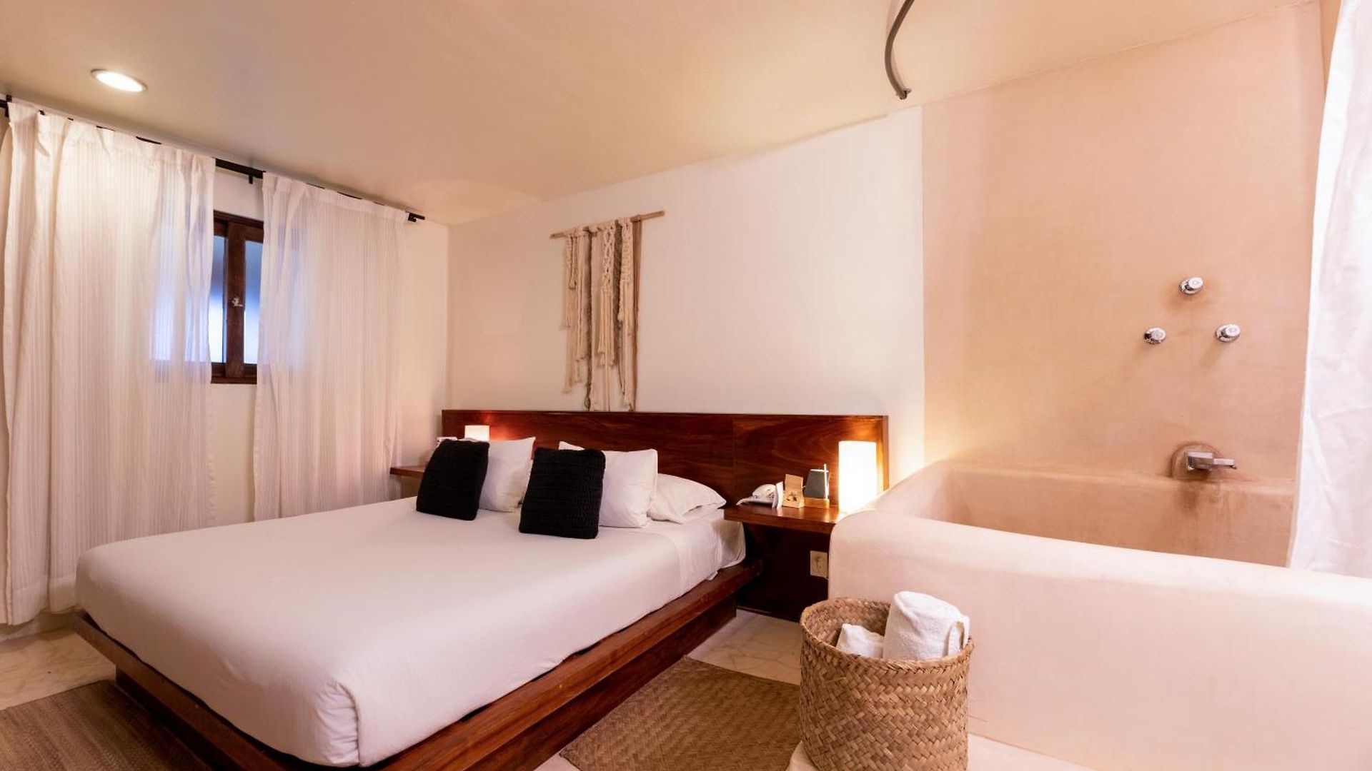 Mezzanine By La Zebra, An Slh (adults Only) 5*
