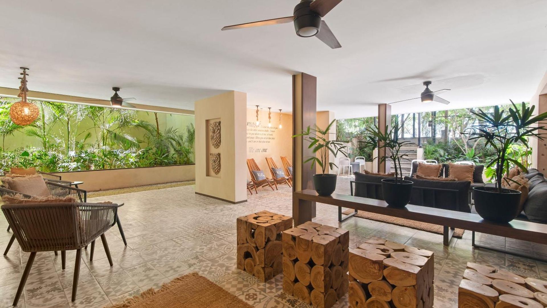 Kahatsa' Boutique 5*