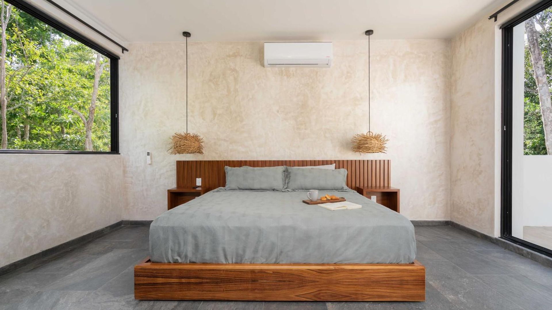 Villa Twelve O'clock - Luxury *