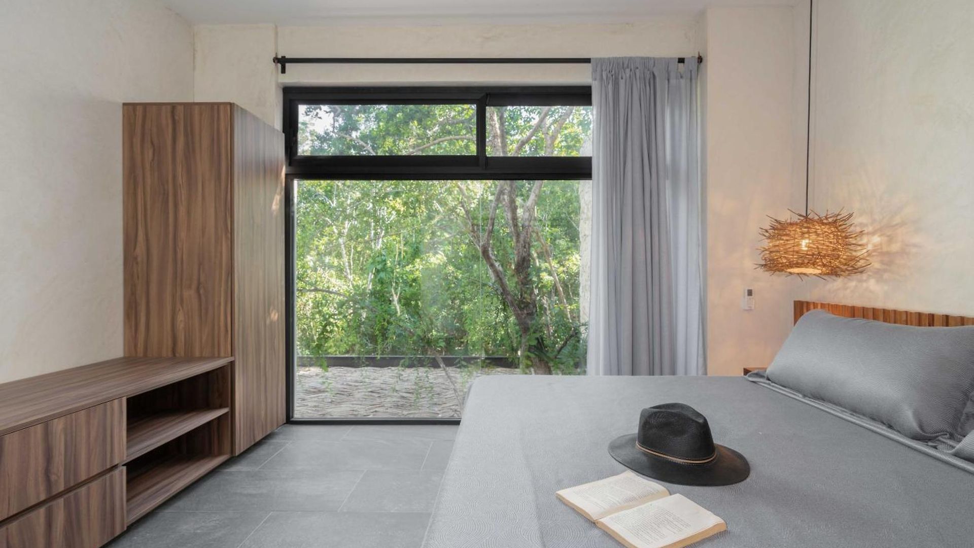 Villa Twelve O'clock - Luxury