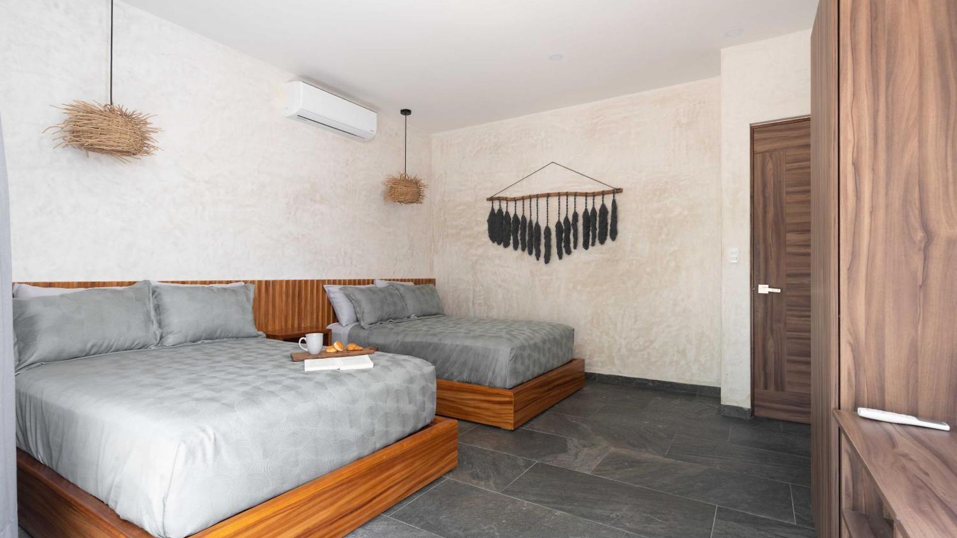 Twelve O'clock - Luxury Tulum