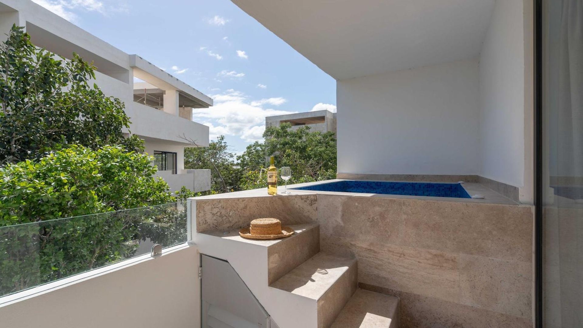 Apartment 2 Bd Private Plunge Pool And Terrace *