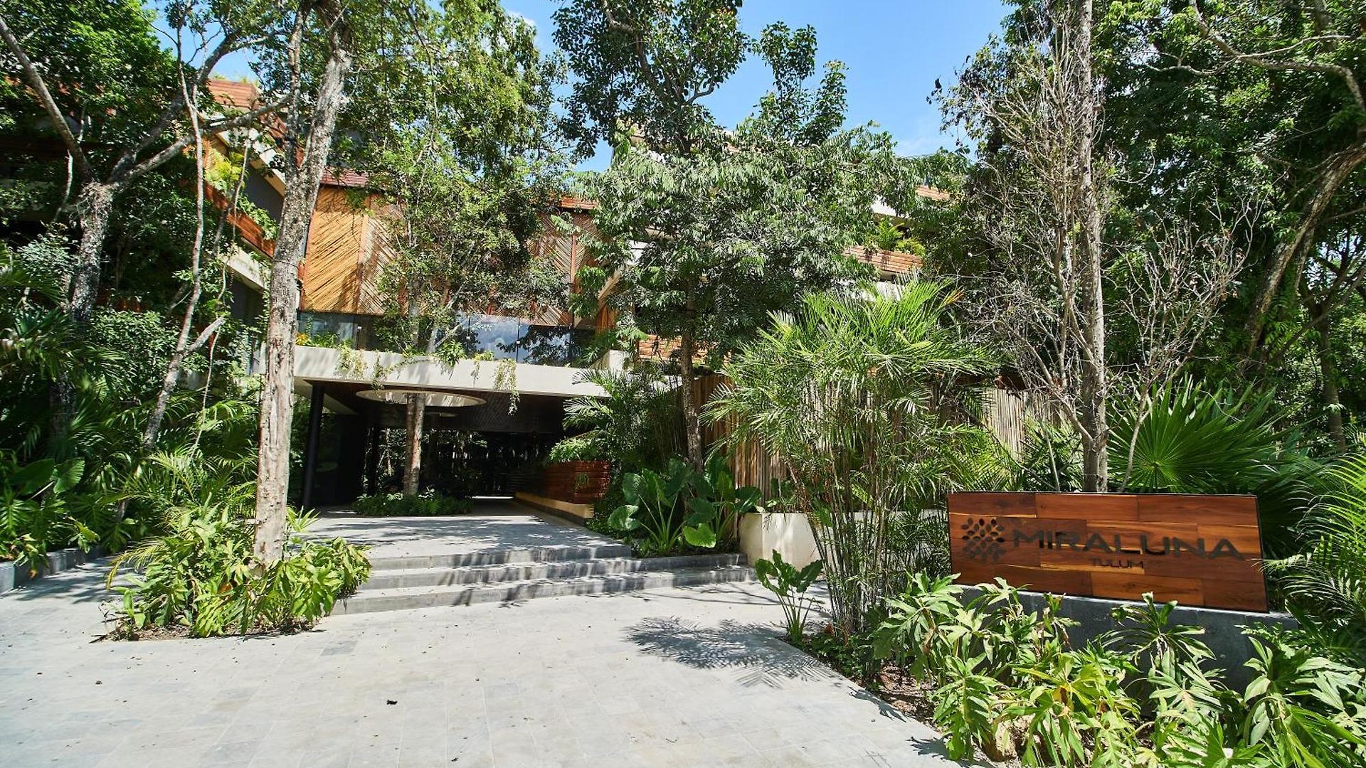 5 Star Luxury With Infinity And Cenote Pools Tulum