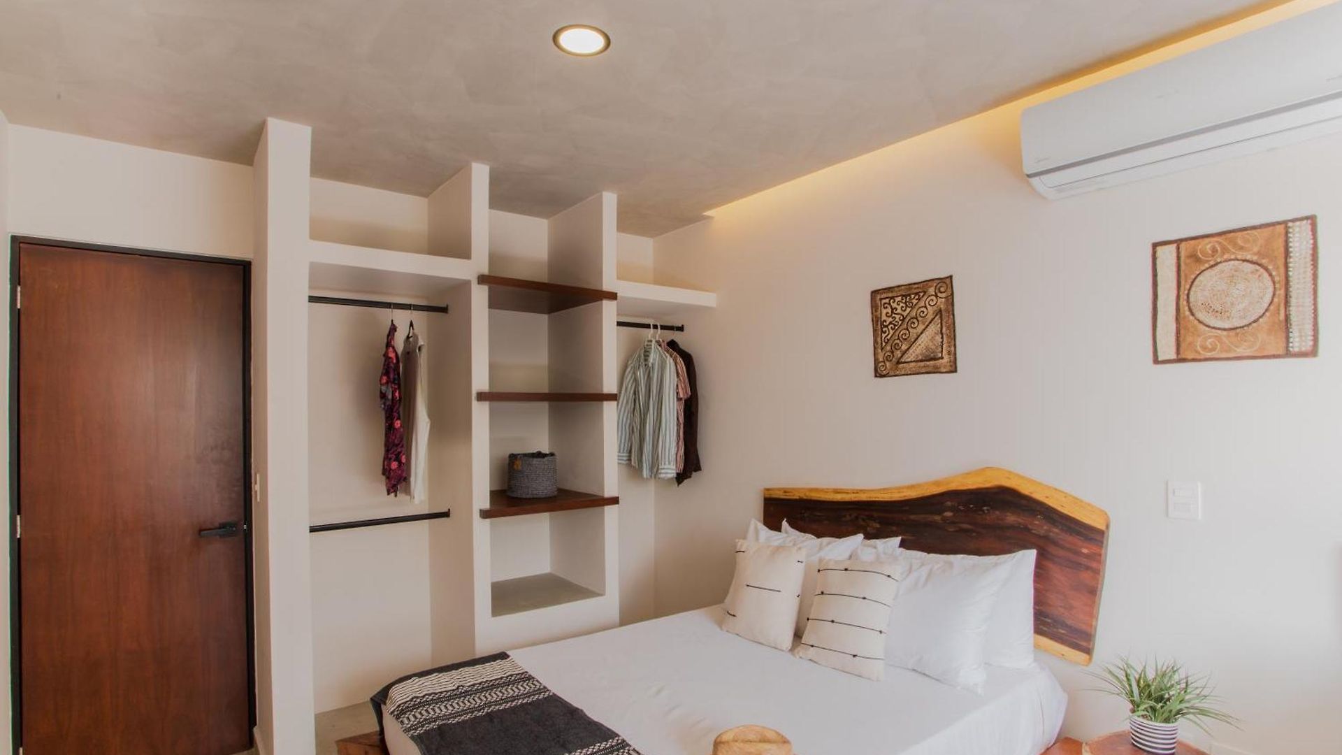 Penthouse Whit Privare Roof Apartment *