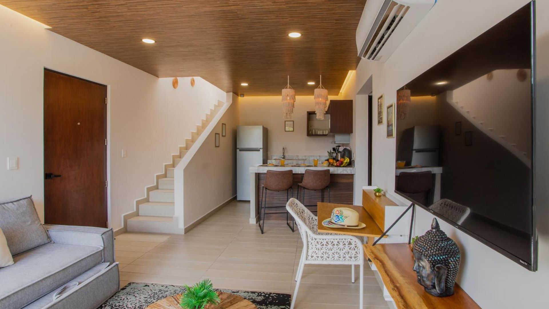 Apartment Penthouse Whit Privare Roof *
