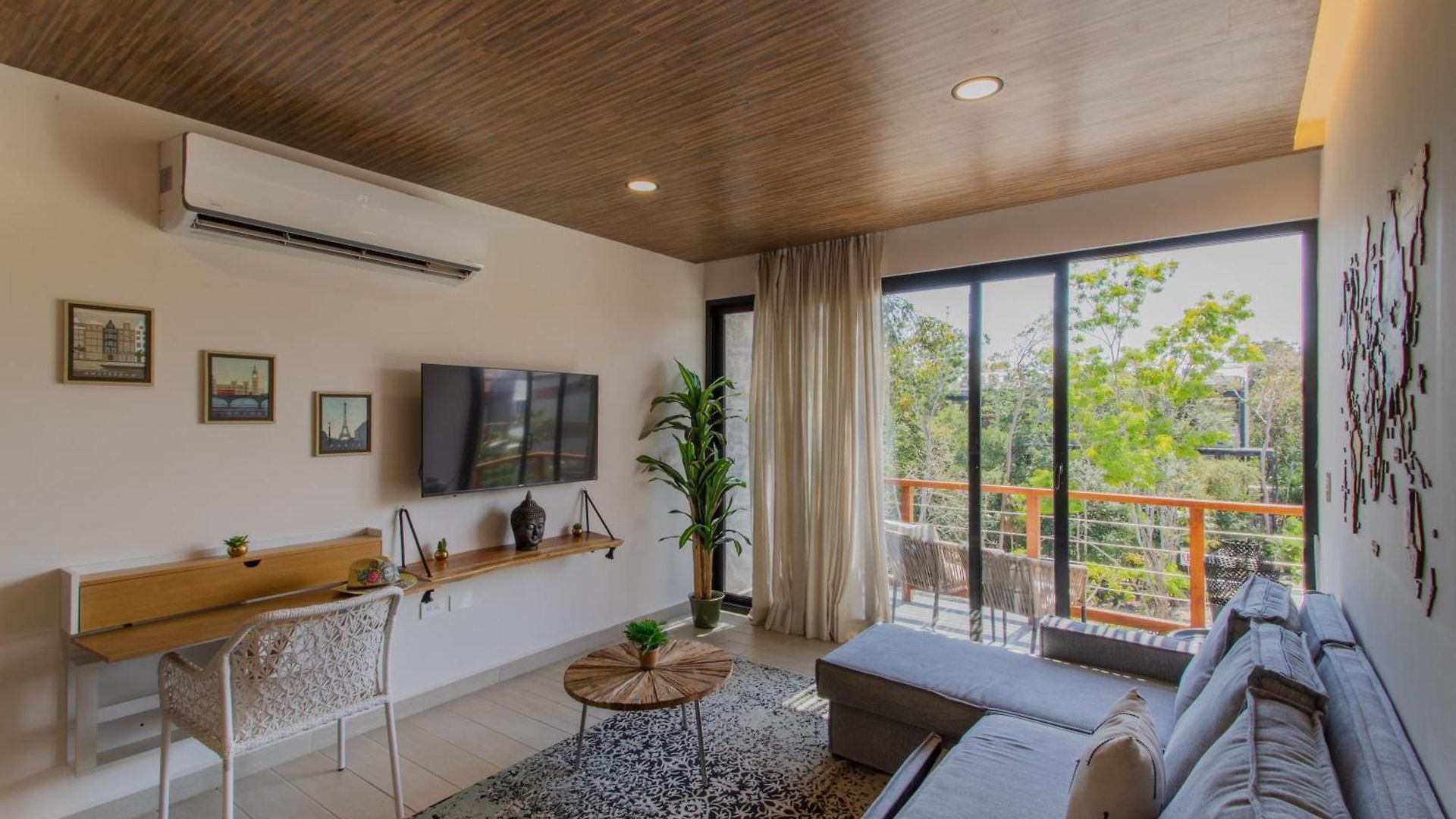 Apartment Penthouse Whit Privare Roof