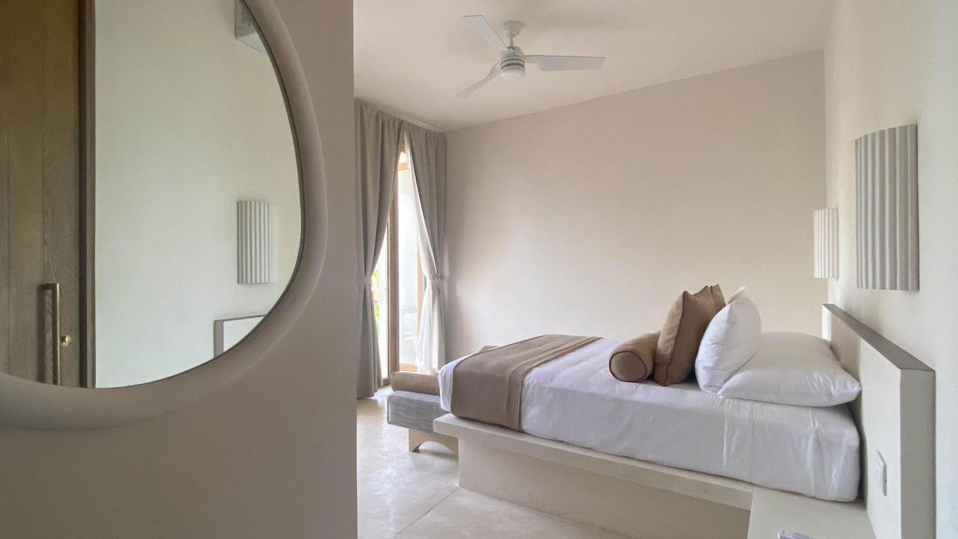 Hotel Panamera 4*