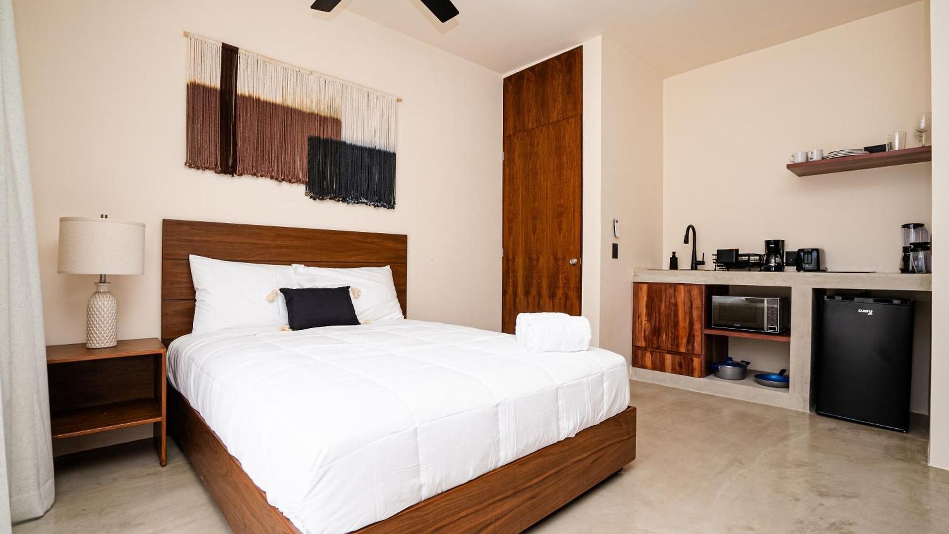 Apartamento Penthouse With Private Jungle, Pool, Downtown *