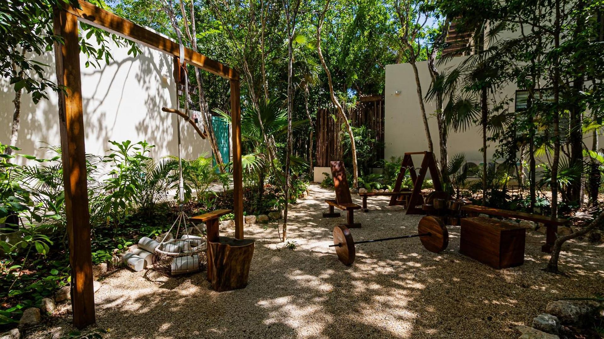 Penthouse With Private Jungle, Pool, Downtown Apartamento Tulum