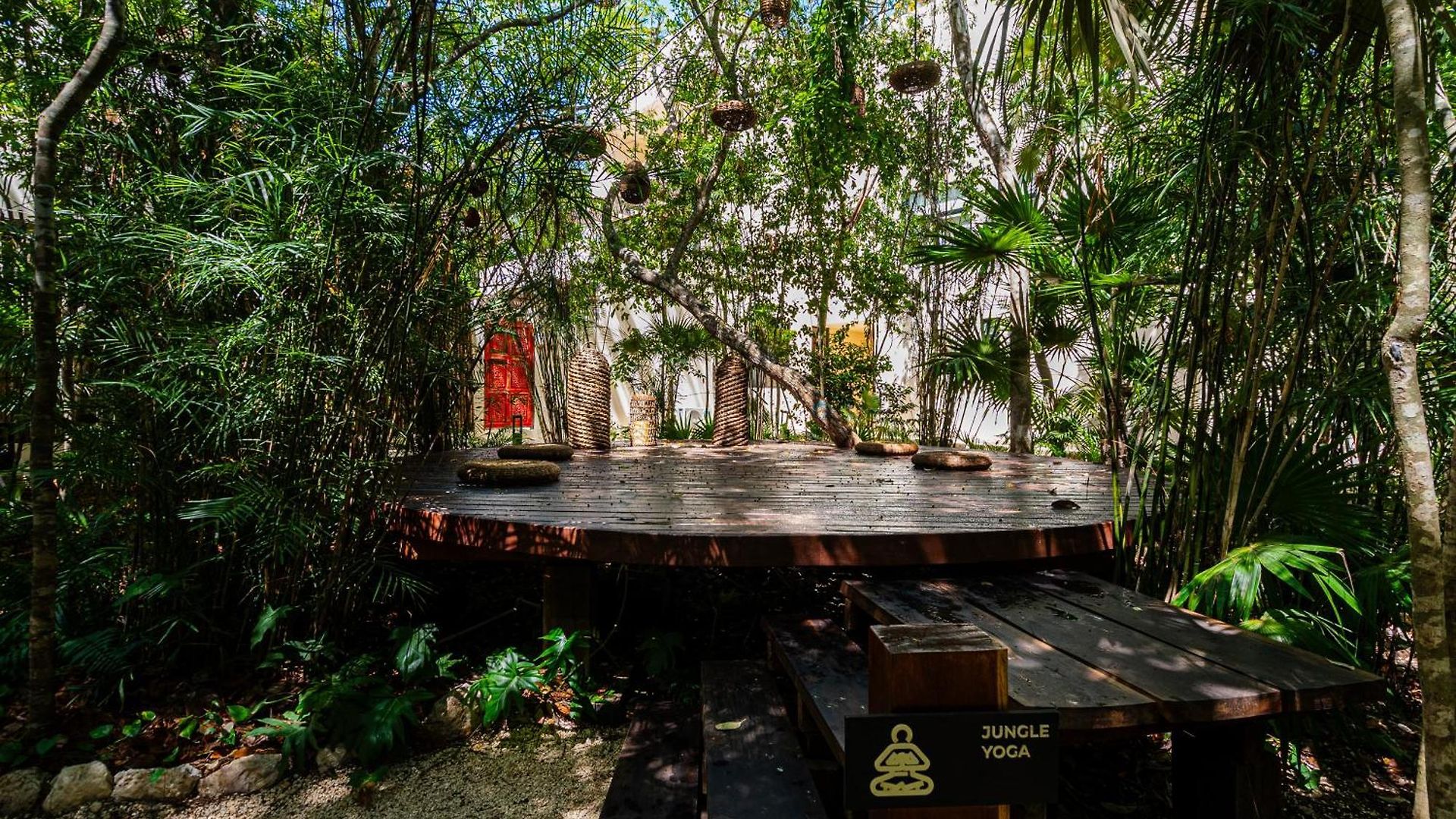 Penthouse With Private Jungle, Pool, Downtown Apartamento *