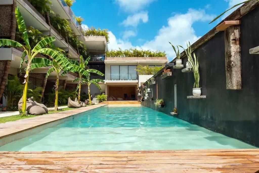 Relaxing Boutique In