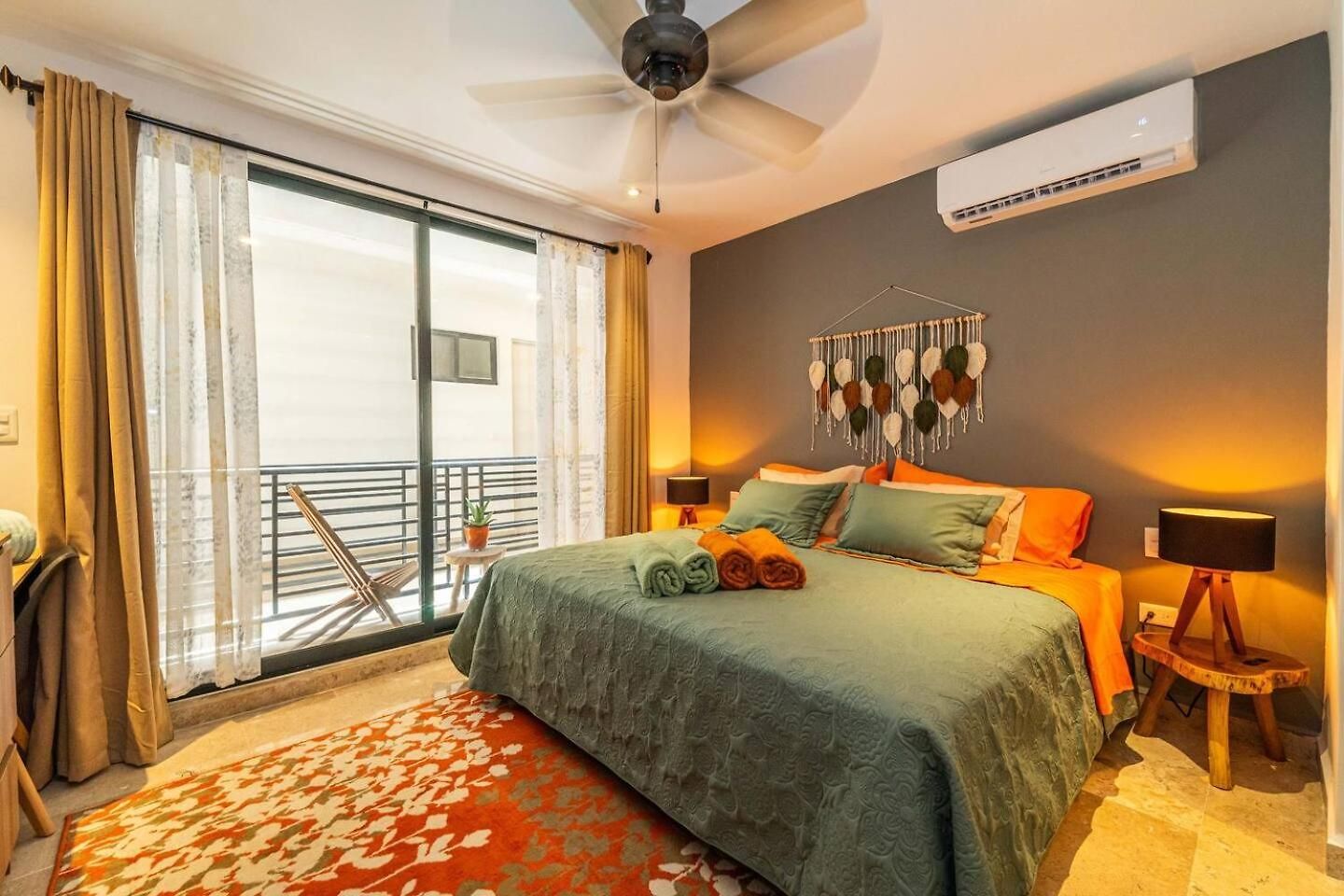 King With Private Balcony, Rooftop Pool, Gym * Tulum