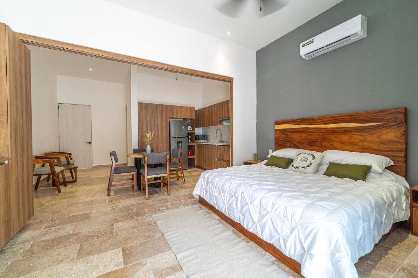 Lux With Private Plunge Pool And Gym Holiday home