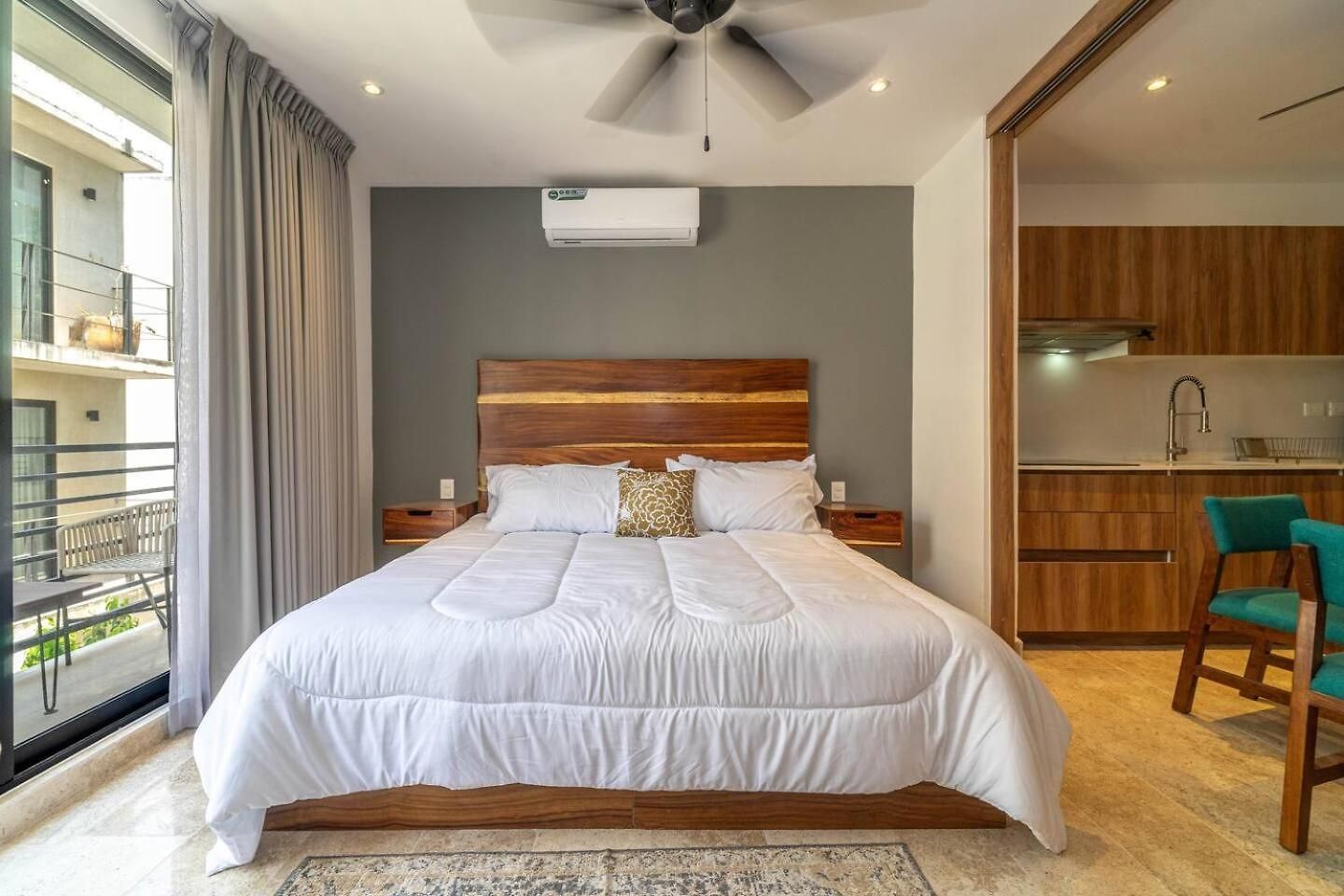 King With Balcony, Gym And Rooftop Pool * Tulum