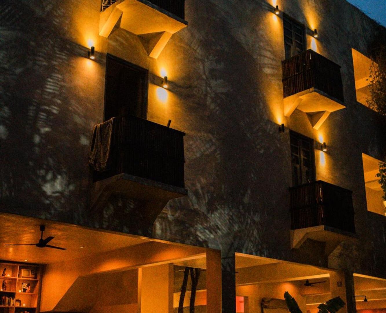 Botanica Hotel *