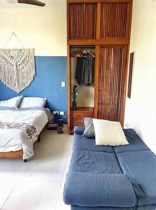 3ppl At Great Price & Location In Apartment *