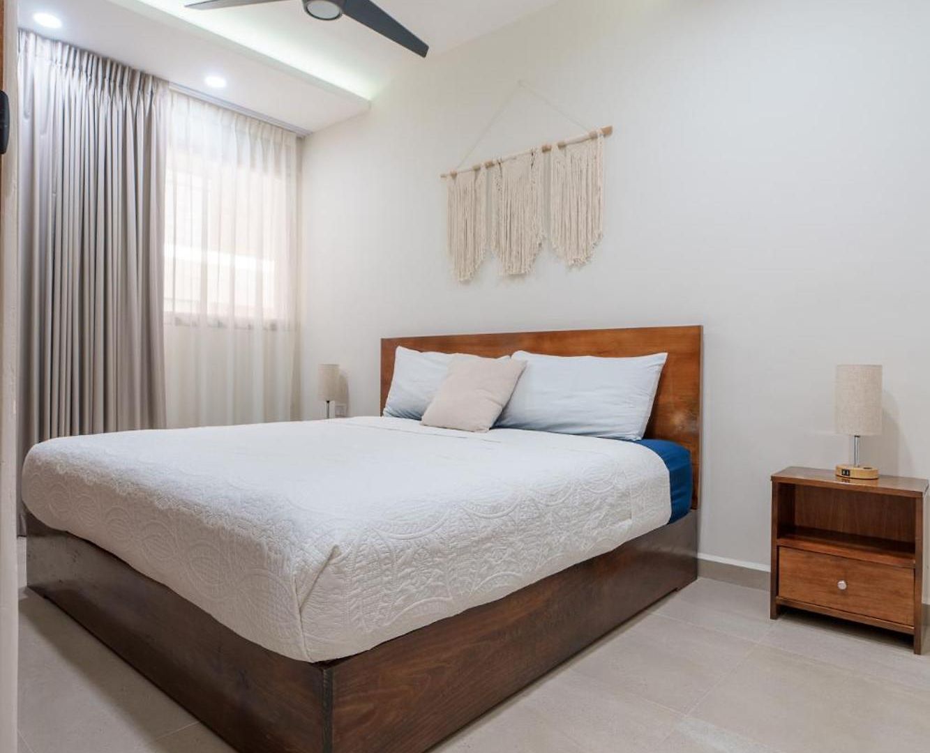 Downtown Penthouse With Private Pool, Rooftop Pool And Gym, Short Distance From Beaches, Restaurants & Nightlife Apartment *