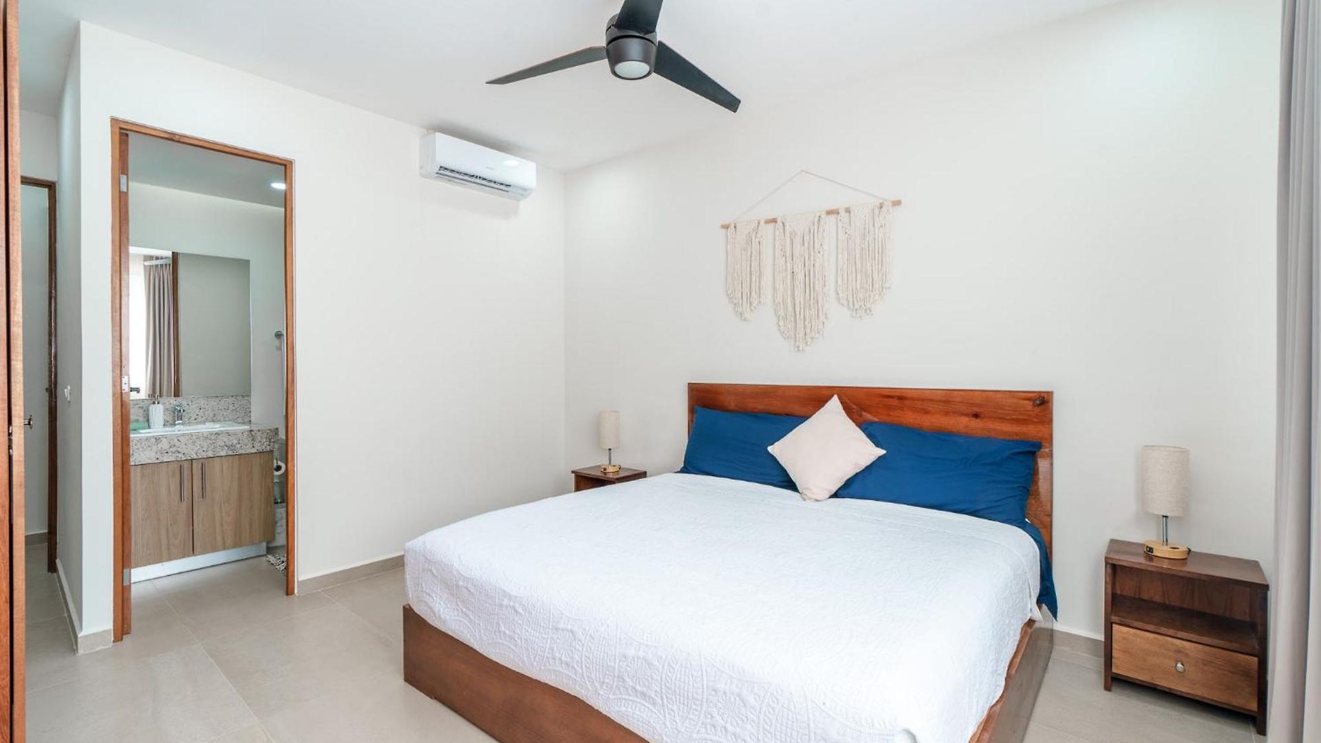 Downtown Penthouse With Private Pool, Rooftop Pool And Gym, Short Distance From Beaches, Restaurants & Nightlife Tulum