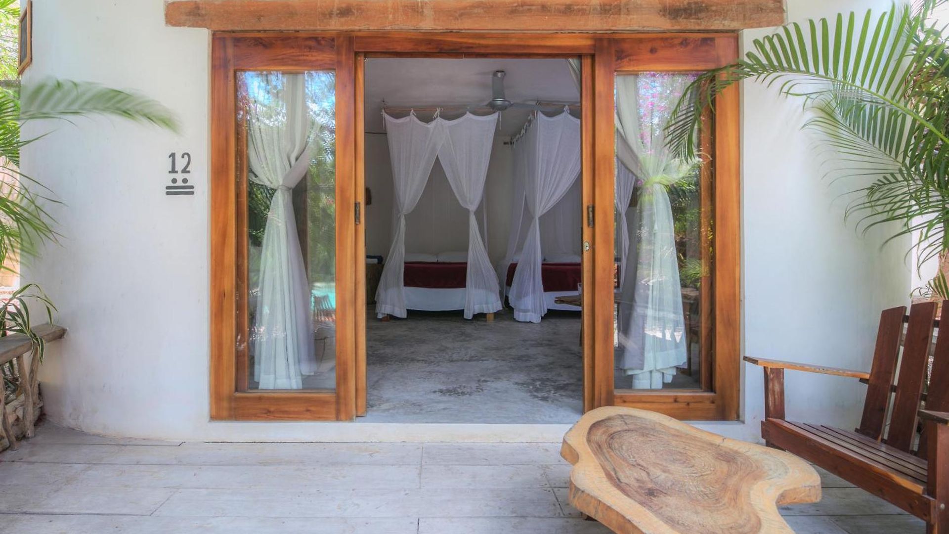 Hotel Aldea Balam 3*