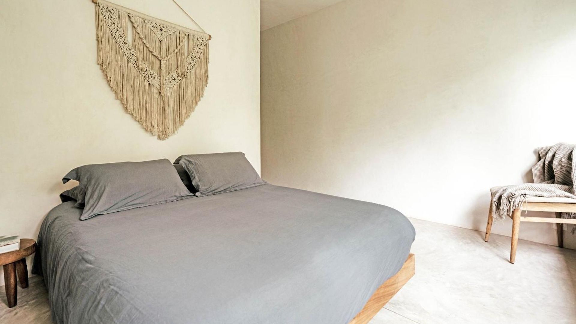 Villa Casa Areca, Awarded Architectural Located In A Secured Gated Community, With Concierge Services *