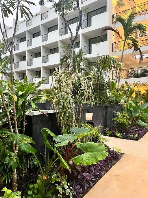 Comfy 5 Mins From Apartment *