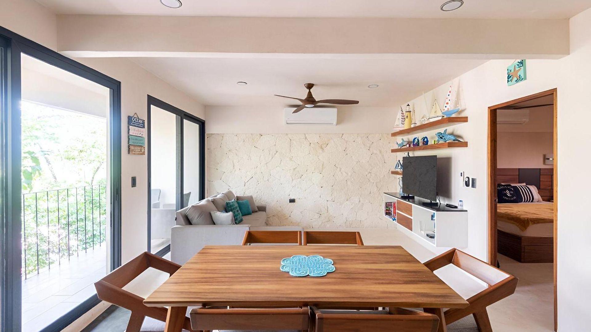 Departamento Amplio Con Balcon Y Mini Alberca Privada