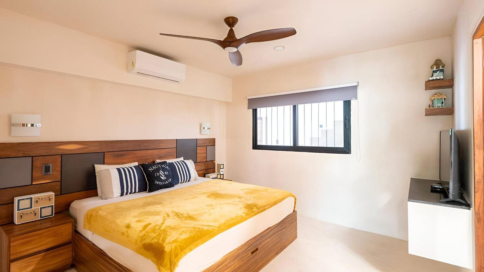 Departamento Amplio Con Balcon Y Mini Alberca Privada