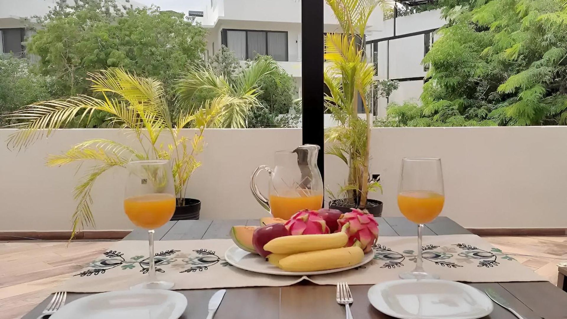 Departamento Amplio Con Balcon Y Mini Alberca Privada *