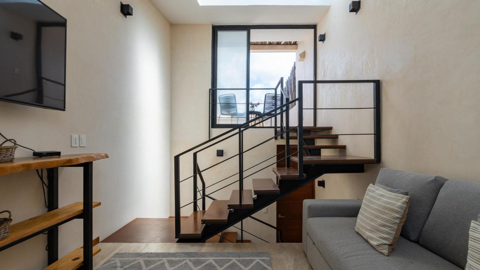 Apartment Sapphire - 2 Floors With Private Roof And Pool & Club Access