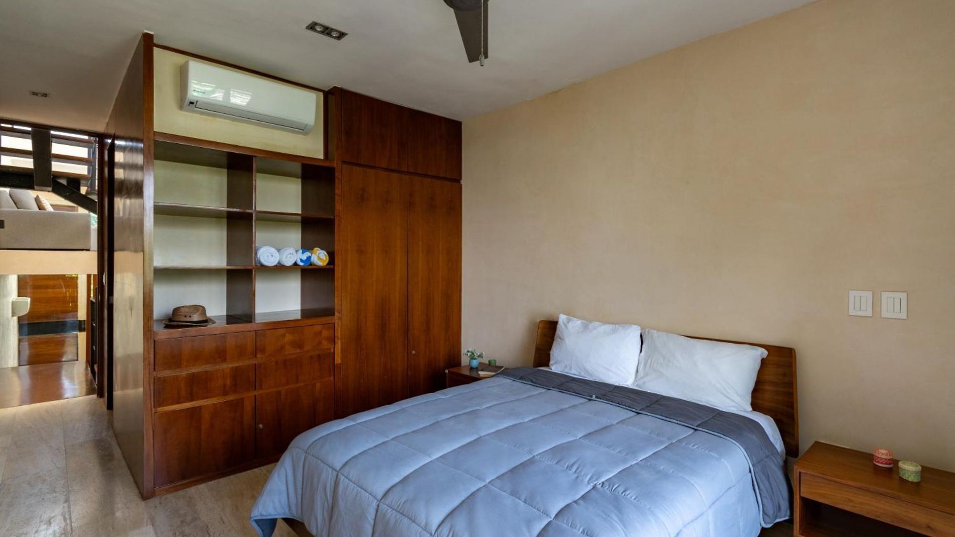 Sapphire - 2 Floors With Private Roof And Pool & Club Access