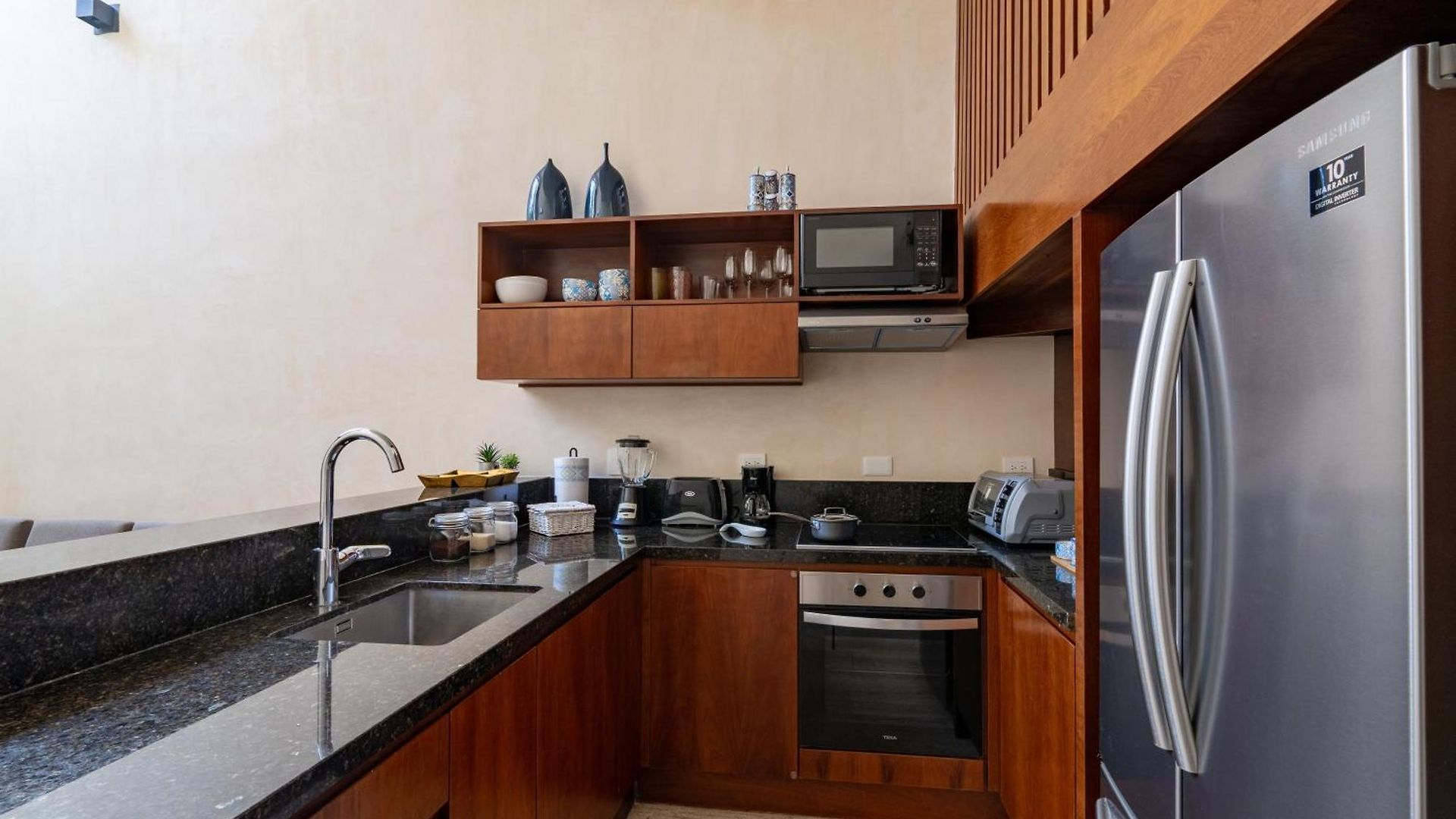 Sapphire - 2 Floors With Private Roof And Pool & Club Access Apartment *