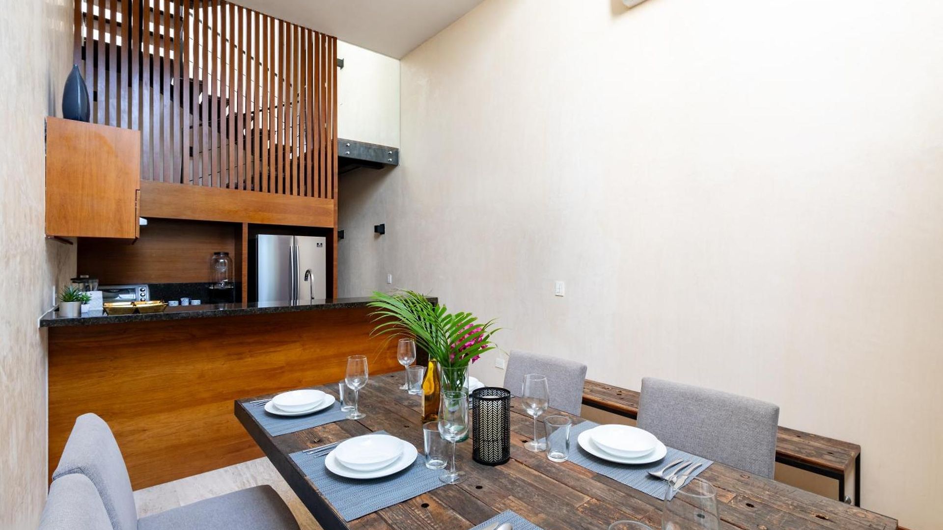 Sapphire - 2 Floors With Private Roof And Pool & Club Access Apartment