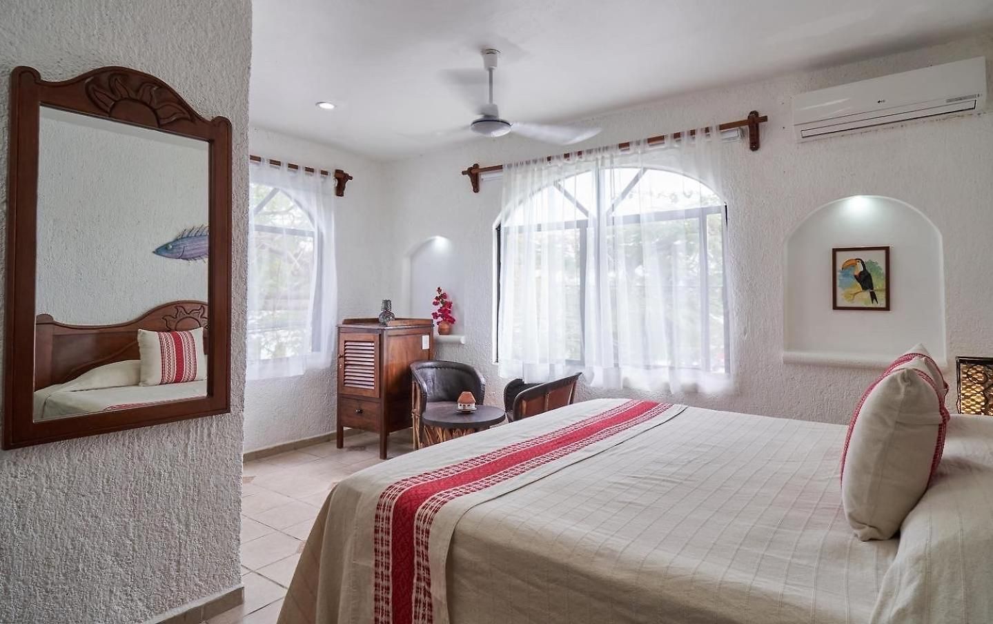 Downtown Hotel 3*