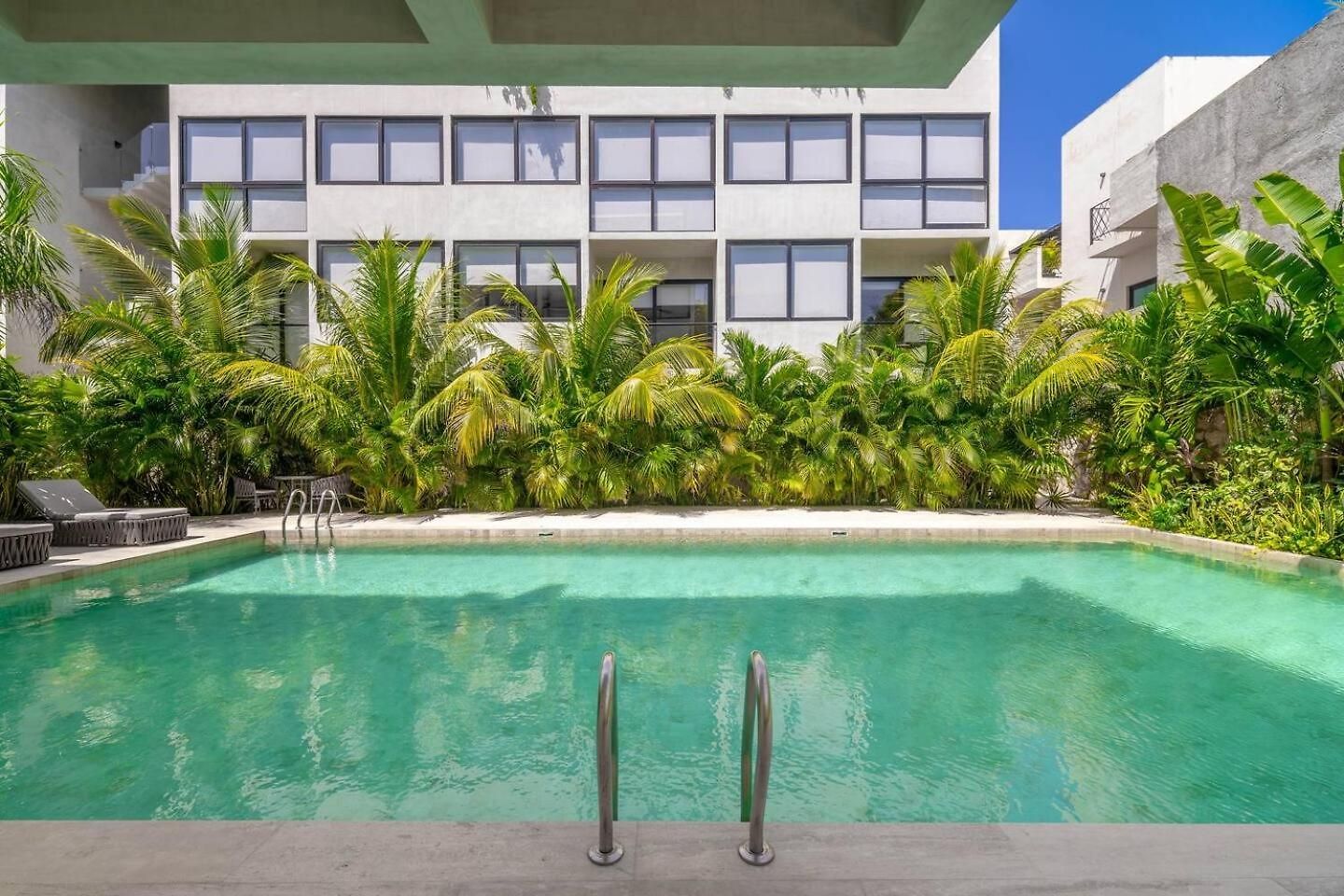 1 Bd With Balcony At Kiin La Veleta