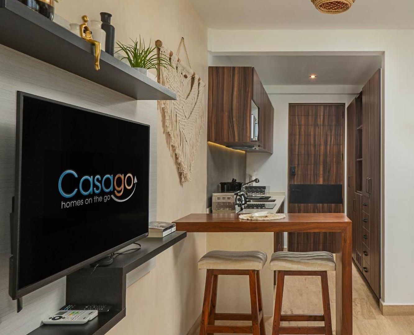 Holiday home Unwind | Private Balcony & Rooftop Pools | Casago