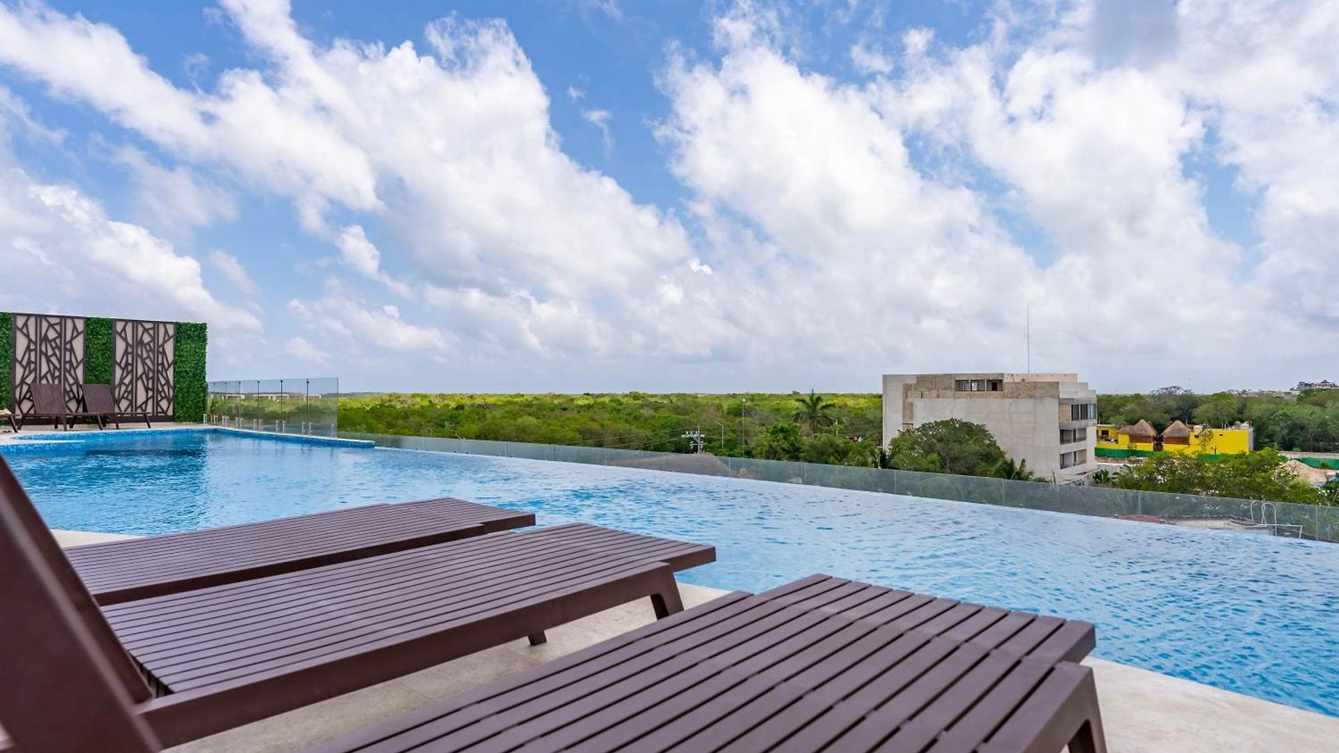 Menesse Tulum